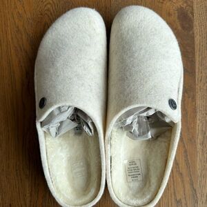 Brand New Birkenstock Zermatt Rivet size 41